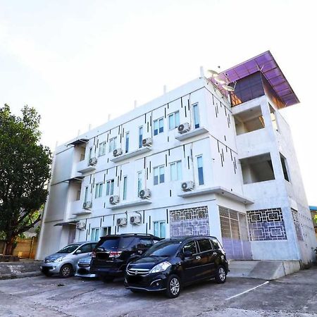 Rumah Kayu Manis Bintaro Jakarta Eksteriør bilde